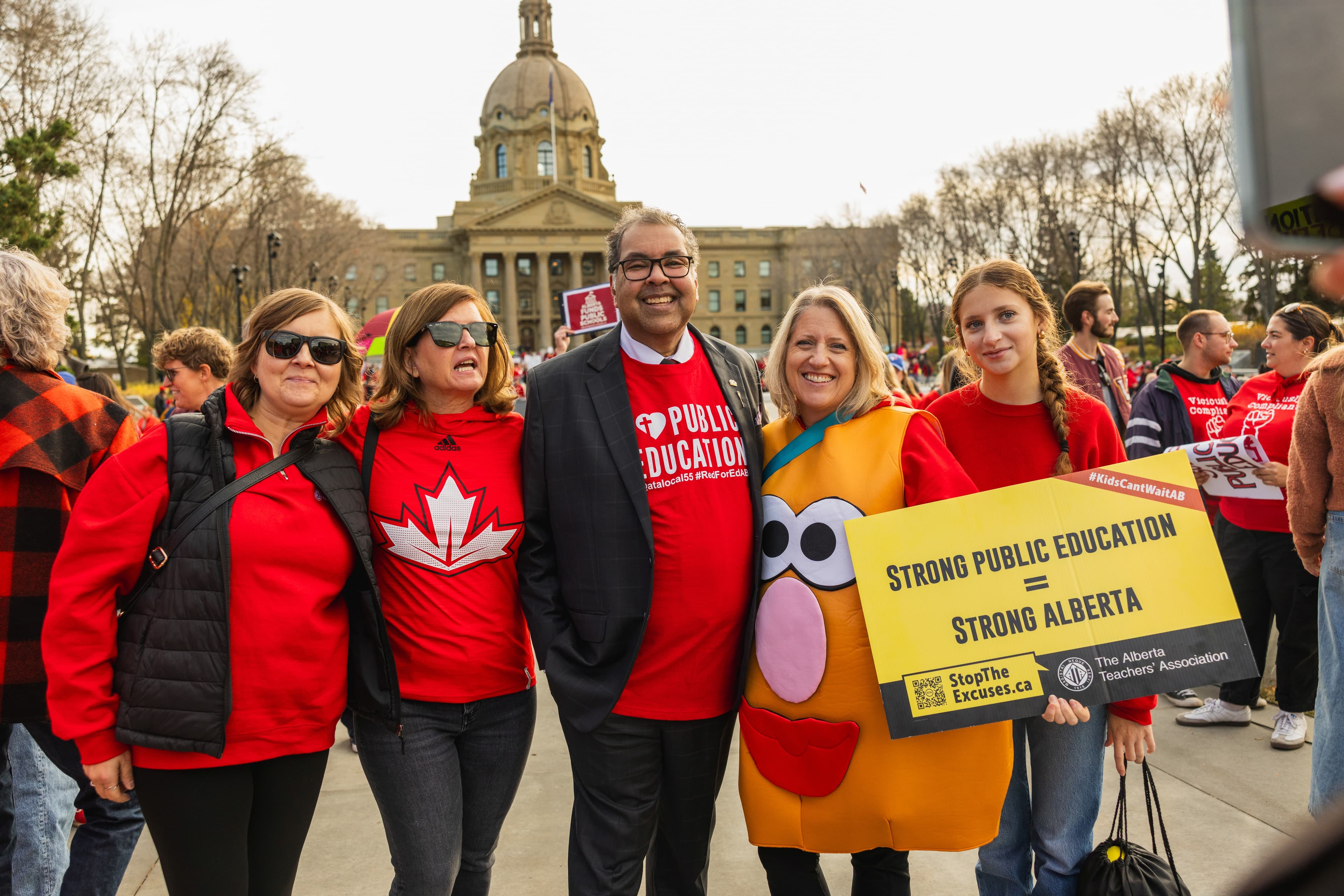 nenshi_education_rally
